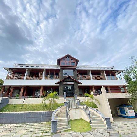 The Lavender Resort Waynad Vaduvanchal Zewnętrze zdjęcie